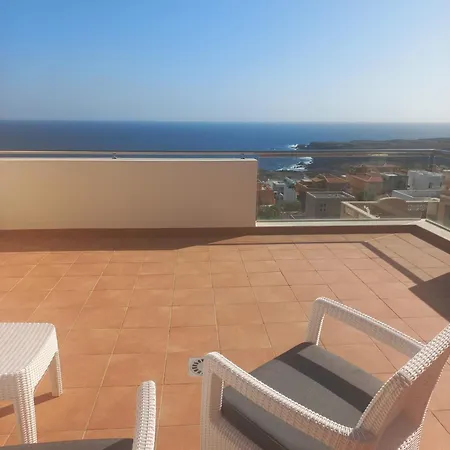 Chris Ocean View * La Listada